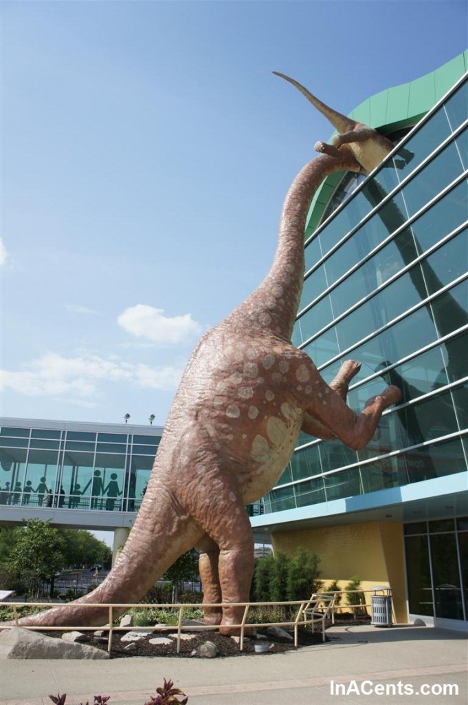 02-120707 Indianapolis Children's Museum Front Dinosaurs