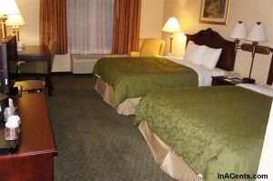120706 Country Inn Indianapolis Beds