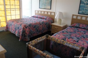 120618 Kona Tiki Hotel Bedroom 1