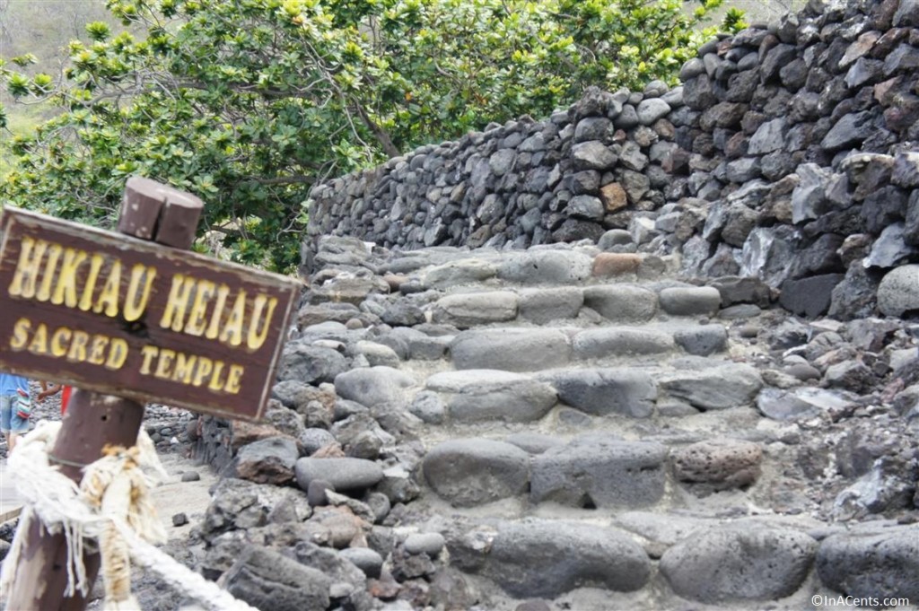 120618 Kealakekua Bay Sacred Temple (Big Island, HI)