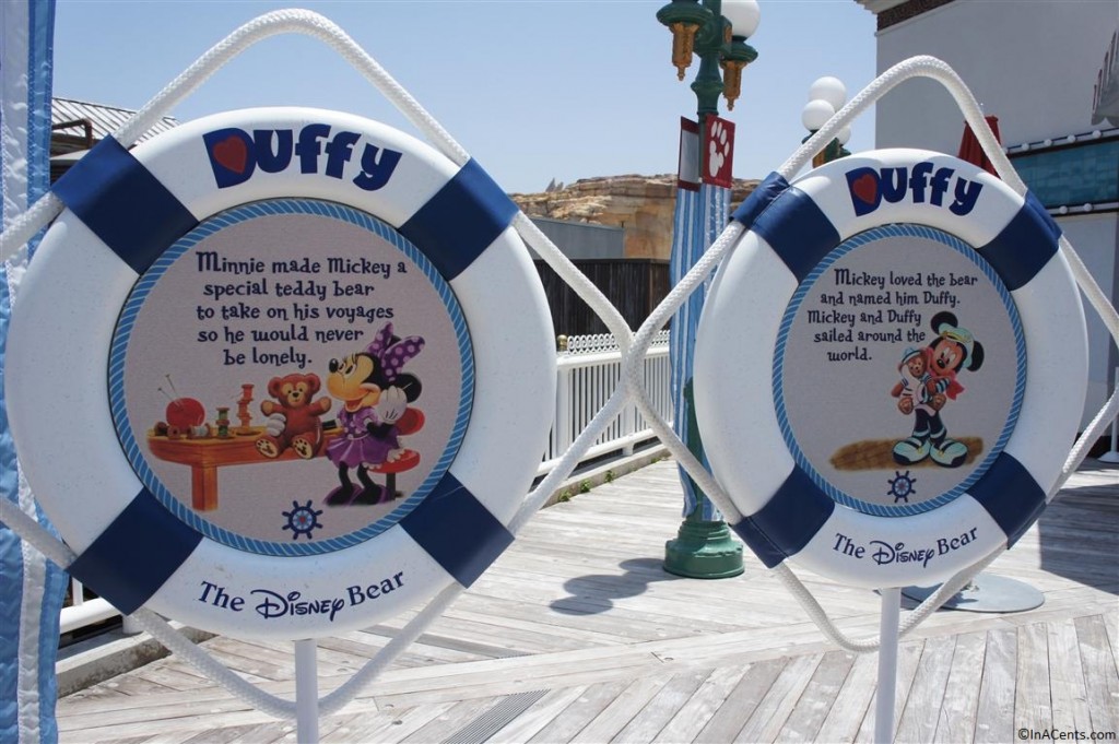 120611 Disney's California Adventure Duffy Bear (1)