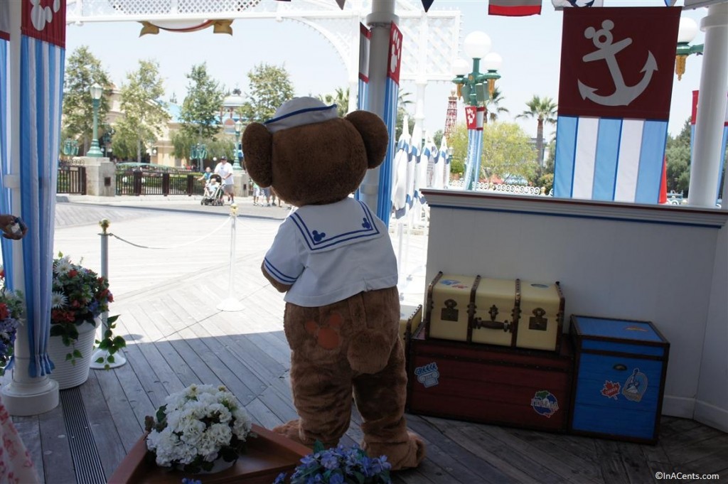 120611 Disney's California Adventure Duffy Bear (5)