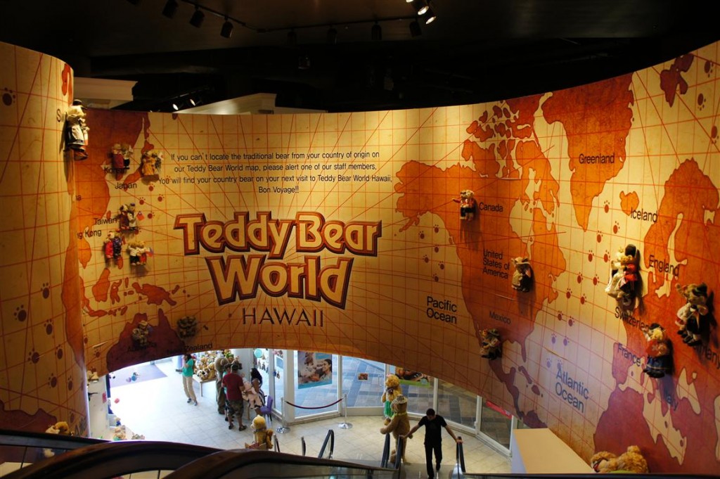 120624 Teddy Bear World Hawaii- World Map