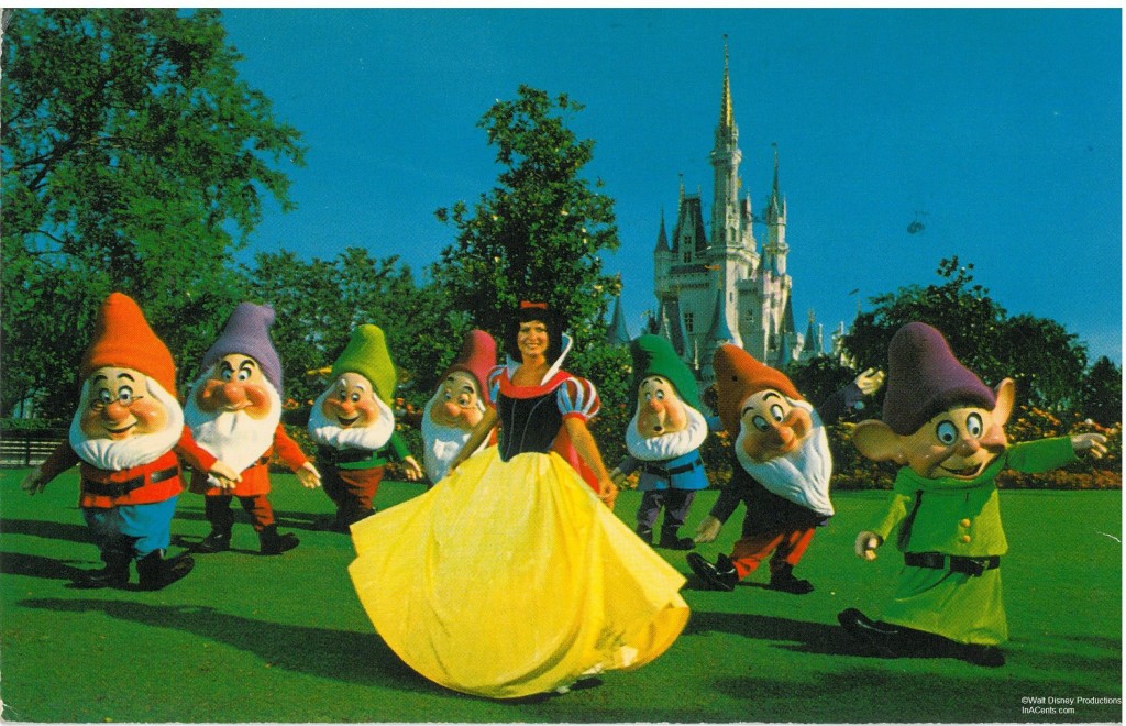 July 1983 Snow White & the Seven Dwarfs Postcard