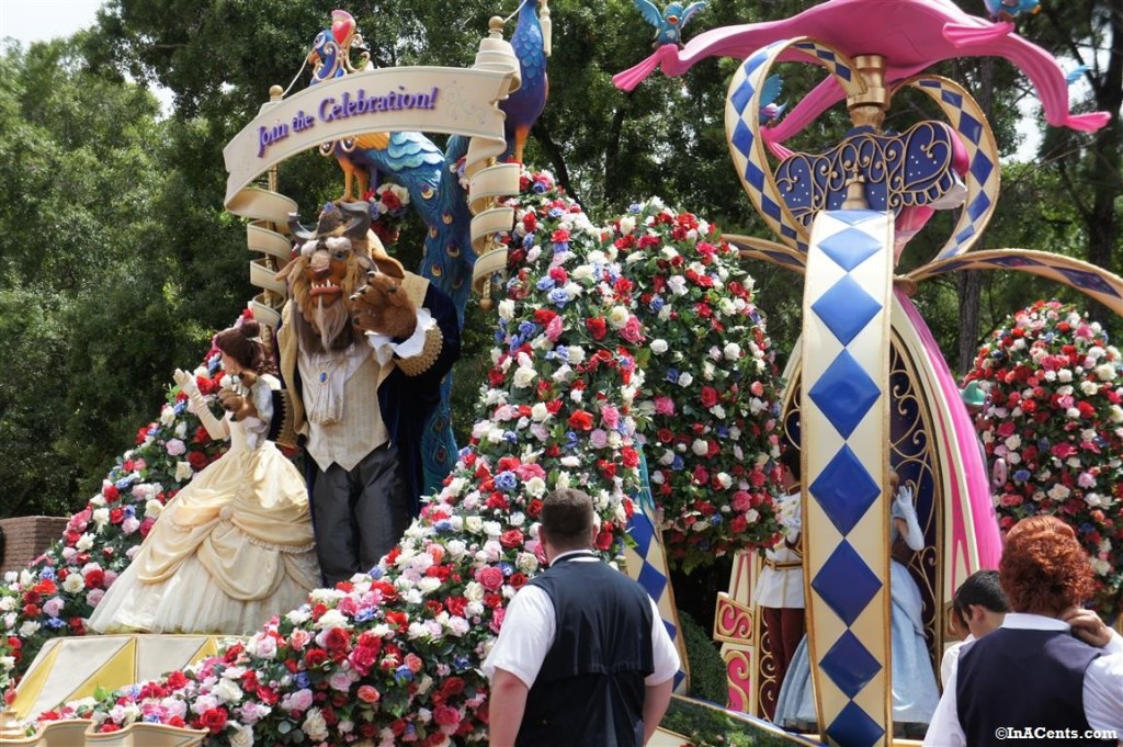 140613 Disney Festival of Fantasy Parade