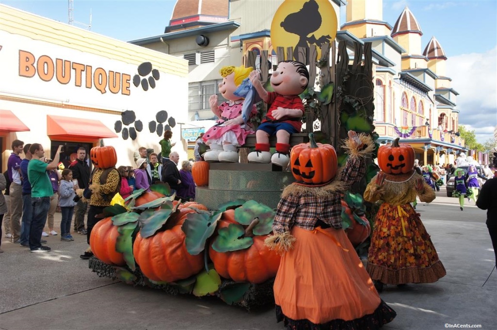 140912 Cedar Point Halloweekends Parade