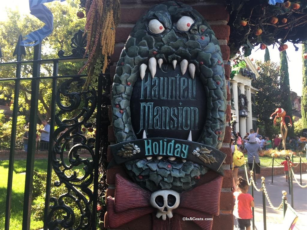 160925-disneyland-halloween-haunted-mansion-1