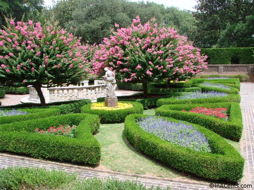 Exploring the Elizabethan Gardens of Roanoke Island, NC - InACents.com