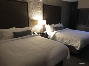 Crowne Plaza Suites, MSP Airport - Mall of America (1)